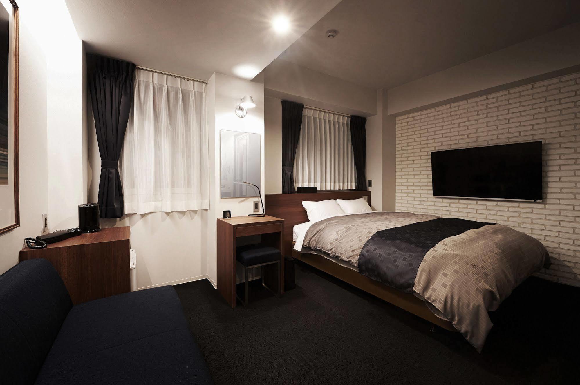 Okayama Square Hotel Plus Ngoại thất bức ảnh